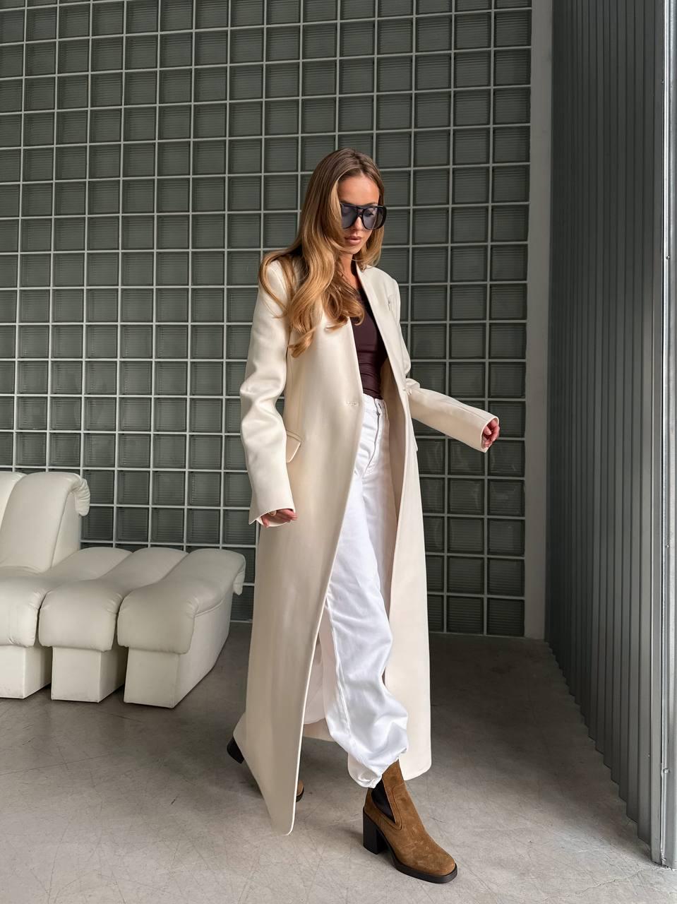 Long Cashmere Coat Womens Tailored Wool Coat Minimalist Fall Winter Outerwear Elegant City Style